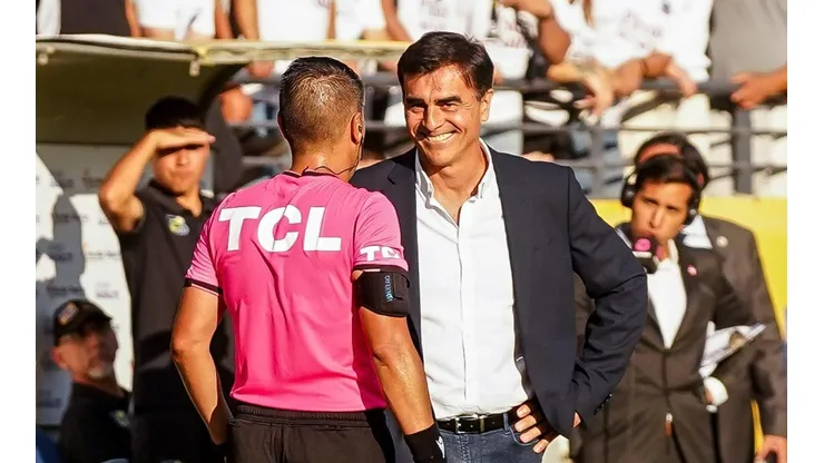 En Colo Colo se toman con calma la denuncia contra Quinteros en el Tribunal.