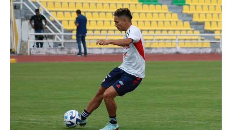 Cruz no teme por ser suplente en la Selección Chilena.