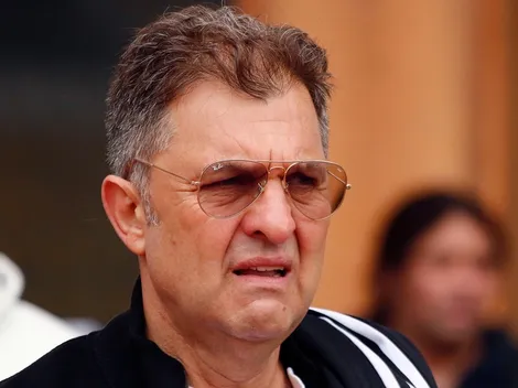 Vídeo: Hincha increpa a Aníbal Mosa en la Supercopa