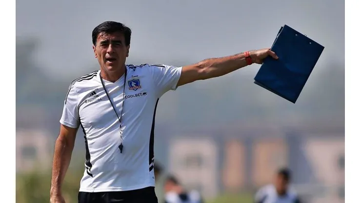 Gustavo Quinteros sabe de la importancia de jugar ante Magallanes