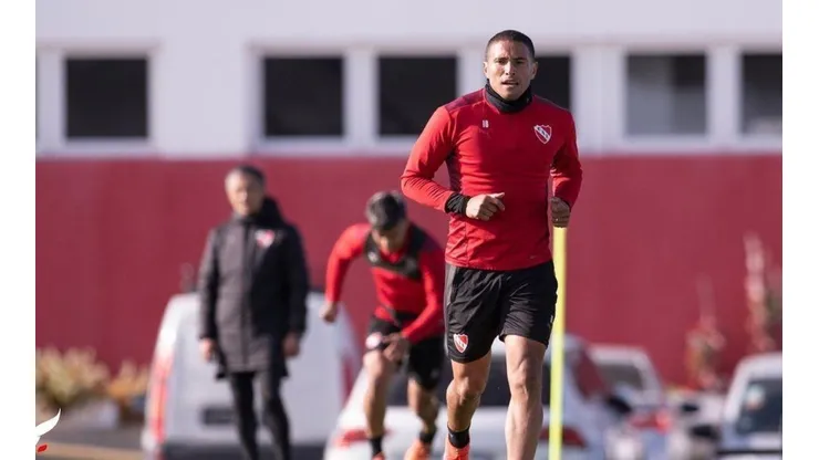 Benegas se suma a la concentración de Colo Colo para mañana ser presentado.