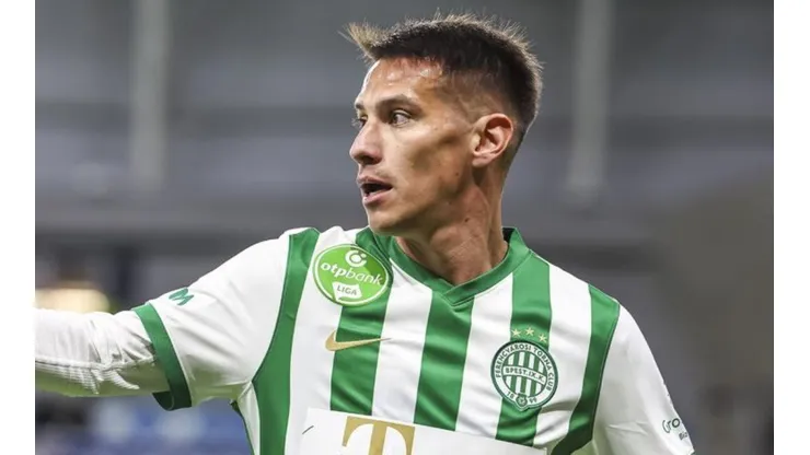 Colo Colo continúa las negociaciones para sumar a Carlos Auzqui.