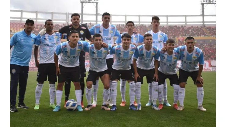 Magallanes cayó en Perú en la antesala del partido con Colo Colo