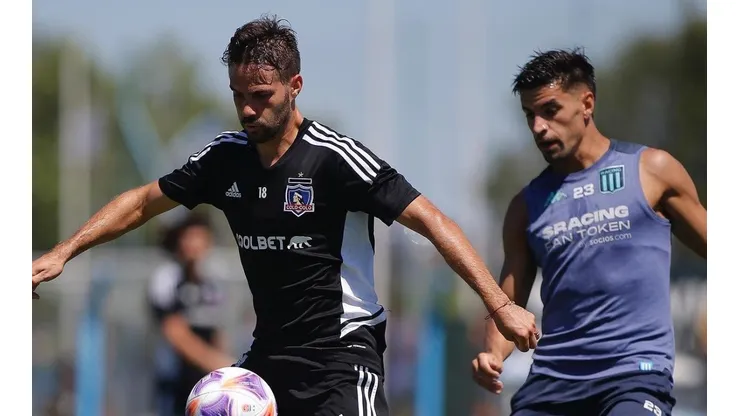 Las dos formaciones que usó Colo Colo vs Racing.