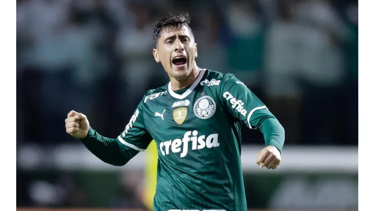 En Brasil aseguran que Colo Colo se interesa en Merentiel.