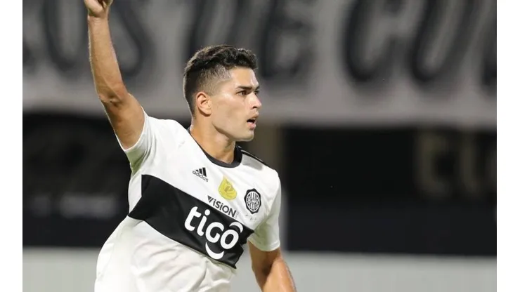 Desde Paraguay reconocieron sondeos de Colo Colo por Montenegro.