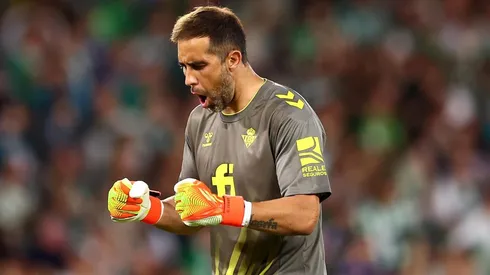 Prensa española adelanta renovación de Bravo con el Betis.