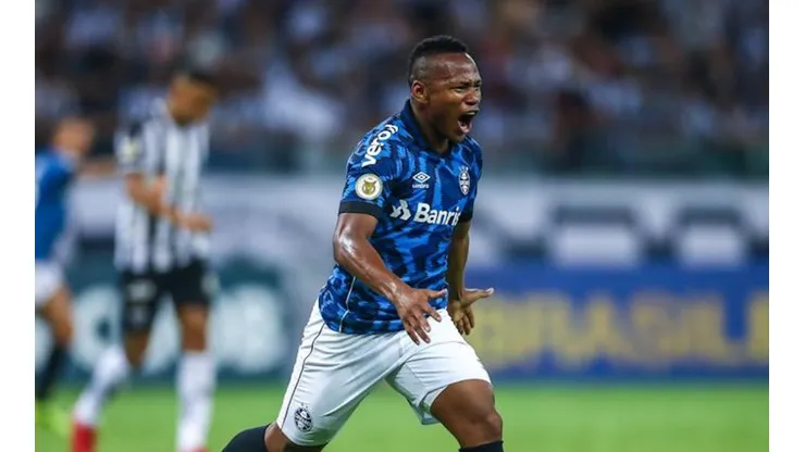 Gremio busca ceder a Jaminton Campaz