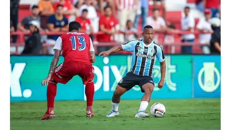 Aseguran que Santos Laguna busca el fichaje de Jaminton Campaz.