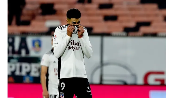 Juan Martín Lucero ya no es jugador de Colo Colo en sus redes sociales