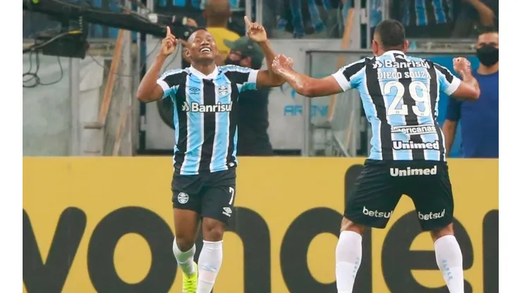 Gremio le puso precio a Campaz y abre opción de Colo Colo.