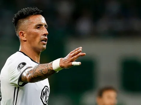 Lucas Barrios deja atrás el retiro y llega a desconocido club paraguayo