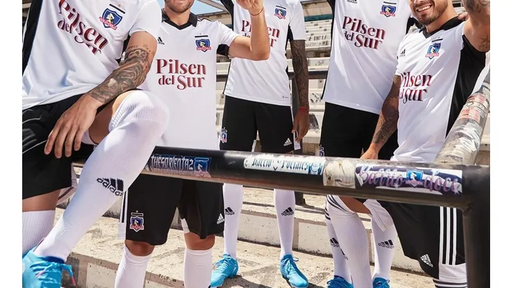 Colo Colo debe presentar en las próximas semanas su camiseta 2023.