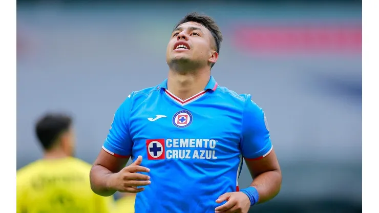 Cruz Azul buscar sacar a Morales para llegada de Suárez.