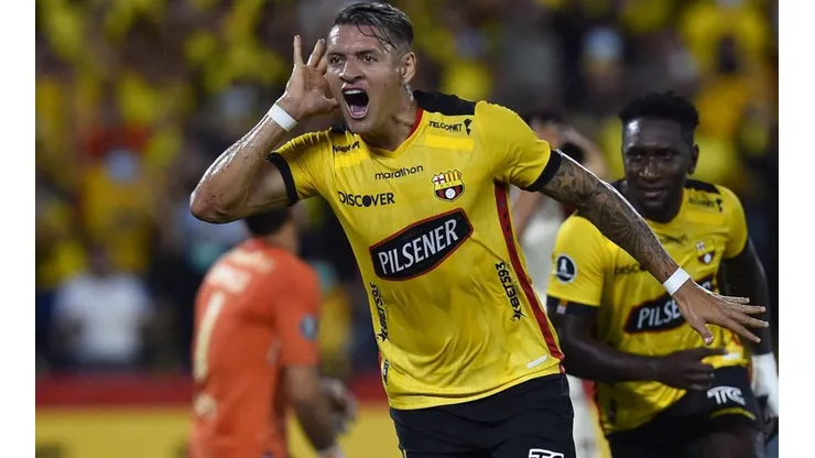 Carlos Garces, goleador histórico de Ecuador