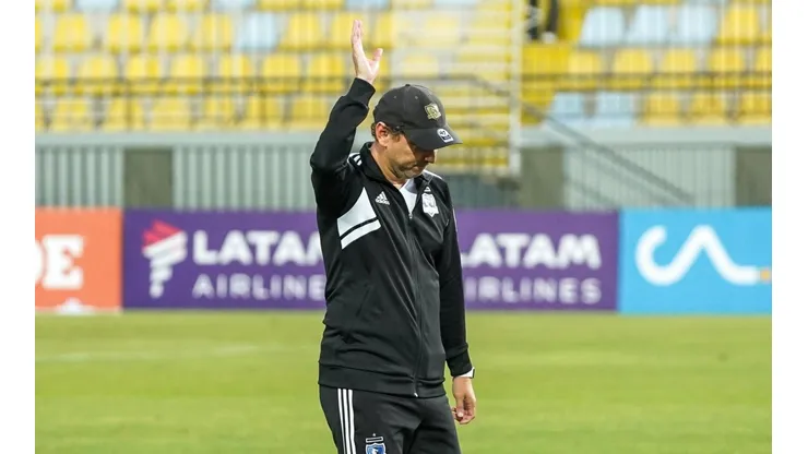 Un emocionado Mena revela el orgullo de ser campeón como DT.