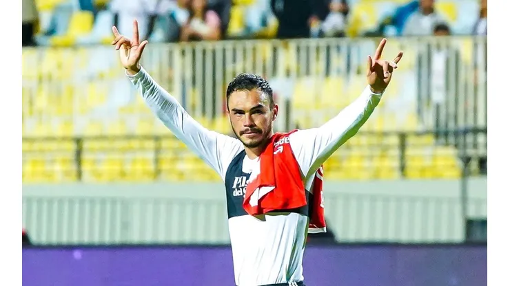 En Colo Colo se defienden tras la partida de Gabriel Suazo.