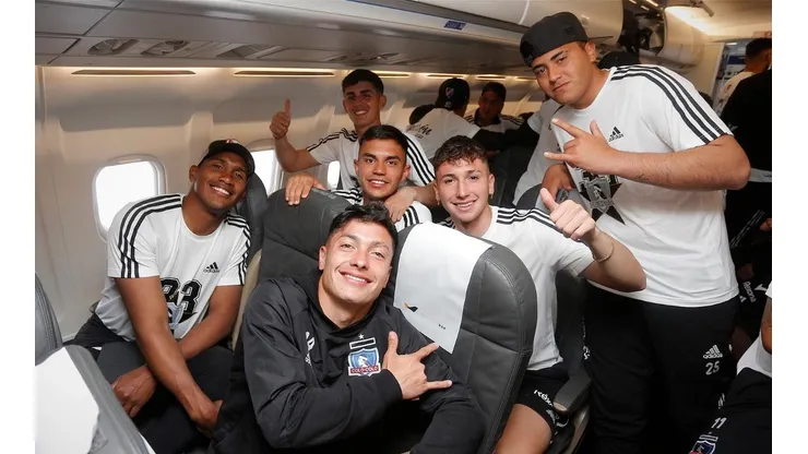 Jugadores de Colo Colo se despiden de Arriagada con sentidos mensajes.