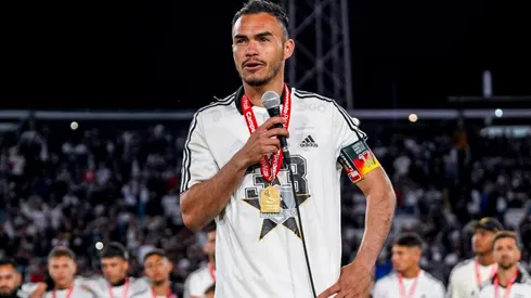 Colo Colo busca apresurar una decisión de Suazo.