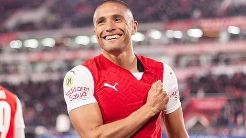 Leandro Benegas renueva en Independiente y le da un portazo a Colo Colo.