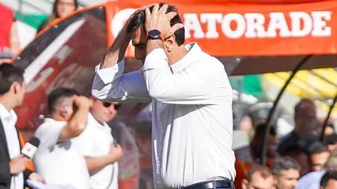 Gustavo Quinteros no oculta su preocupación por los refuerzos de Colo Colo.