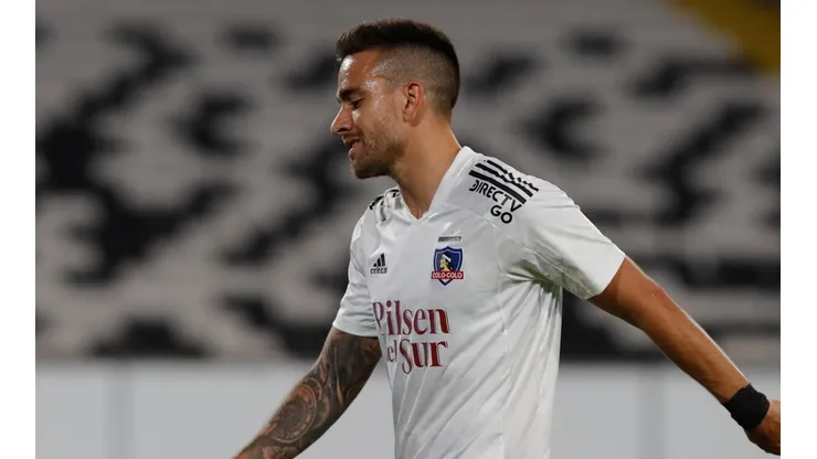 Histórico de Colo Colo le baja el perfil a un posible arribo de Zaldivia a la U.