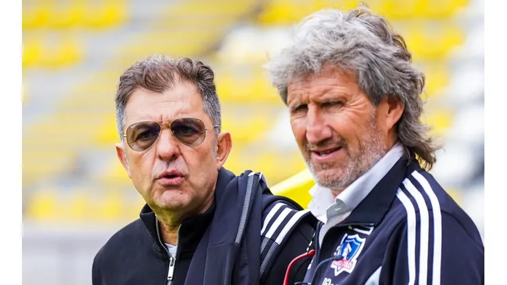 Aníbal Mosa golpea la mesa por el presupuesto de Colo Colo.