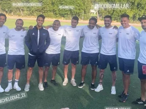 Junto a varios cracks: Matías Fernández estudia para ser DT