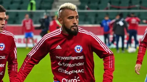 Arturo Vidal no dramatiza tras la derrota de Chile ante Polonia
