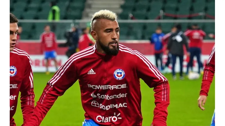 Arturo Vidal no dramatiza tras la derrota de Chile ante Polonia