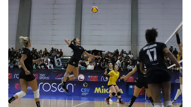 Las Albas se miden ante Boston College en la final de vuelta de la Liga A1 Femenina.