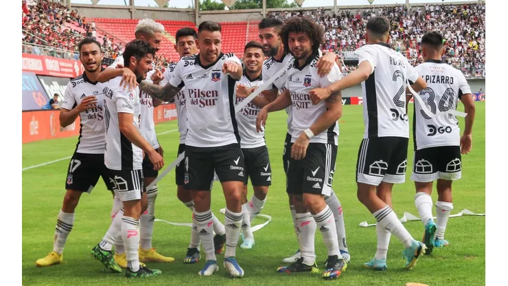 Colo Colo aporta con tres jugadores en el equipo ideal del torneo.