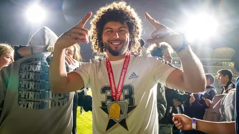 Maxi Falcón asegura que está a un paso de renovar su contrato en Colo Colo.