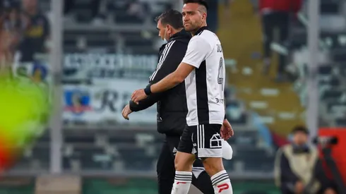 Quinteros esquiva referirse a una posible salida de Zaldivia.