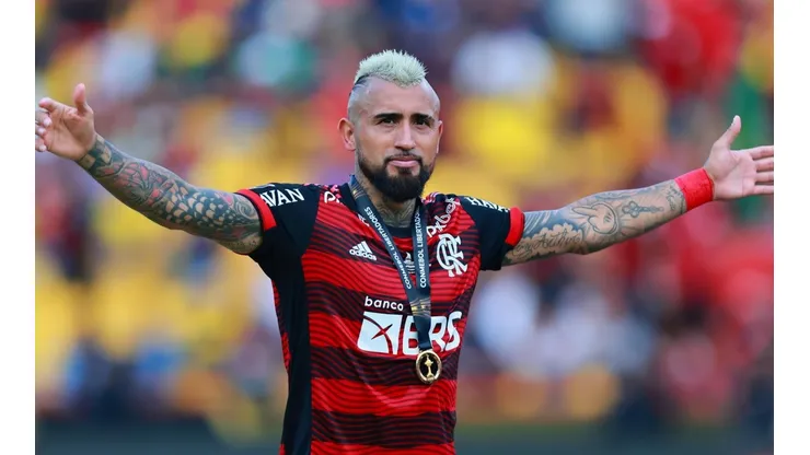 Vidal le tocó la oreja al Madrid tras ganar la Copa Libertadores.