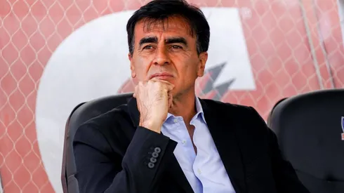 “Seguiré en Colo Colo siempre que demos un paso adelante, sino, hablaré con los dirigentes”.