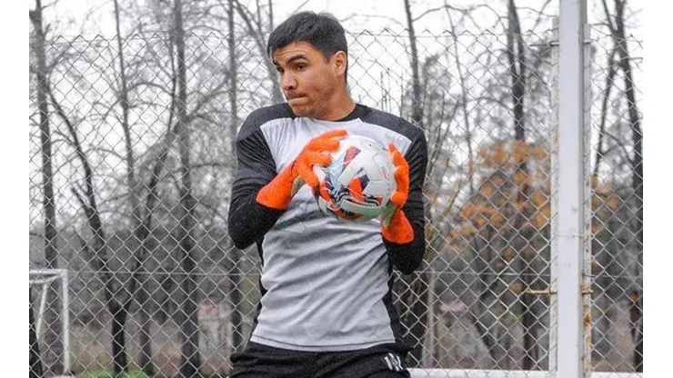 Le sale competencia a Colo Colo por Toselli.