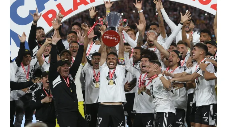 ¡Eso de ser campeones!.