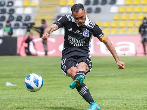 Zaldivia se deshace en elogios hacia Suazo: "Es impresionante"