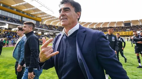 En Colo Colo desean y anhelan por la continuidad de Quinteros.