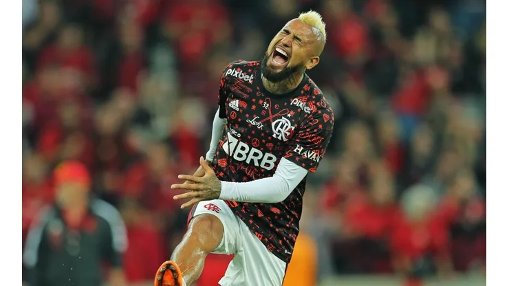 Vidal enciende las alarmas en Flamengo a días de la final de la Libertadores.