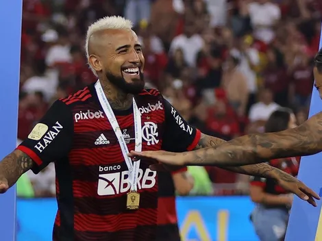 Vidal se consolida como el futbolista chileno más campeón de la historia