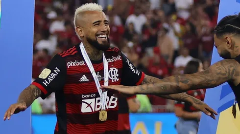 Vidal jugó hasta los 63' en la final de la Copa de Brasil.