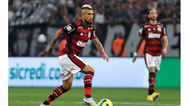 El King va por un nuevo trofeo: Vidal vive semana clave buscando la titularidad.