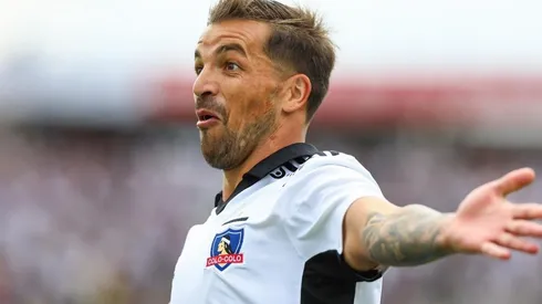 Dirigente de la U de Perú la tira al córner ante el interés en Gabriel Costa.