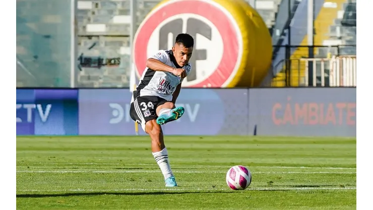 Vicente Pizarro es el Sub21 que más minutos ha sumado en Colo Colo