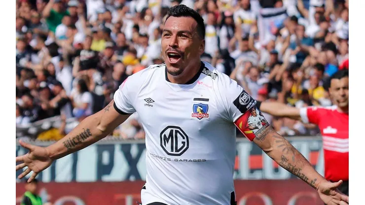 Un sábado para siempre: El recuerdo de Colo Colo con el gol histórico de Paredes.