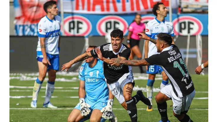 Alexander Oroz anotando el gol del empate ante la UC en la primera rueda