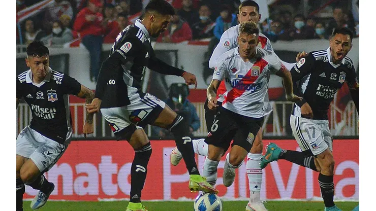 Colo Colo quiere celebrar ante Curicó