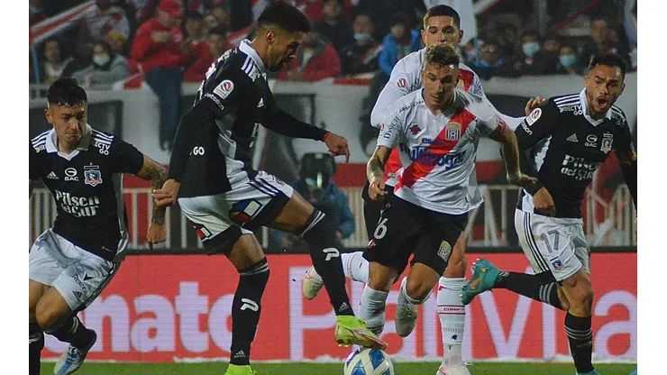 Colo Colo se impuso a Curicó Unido en la primera rueda